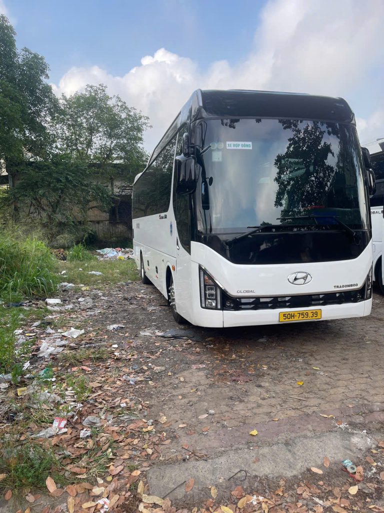 THUÊ XE 16 CHỖ ĐI MẸ LA VANG QUẢNG TRỊ – XE ĐỜI MỚI, GIÁ TỐT, PHỤC VỤ TẬN TÂM