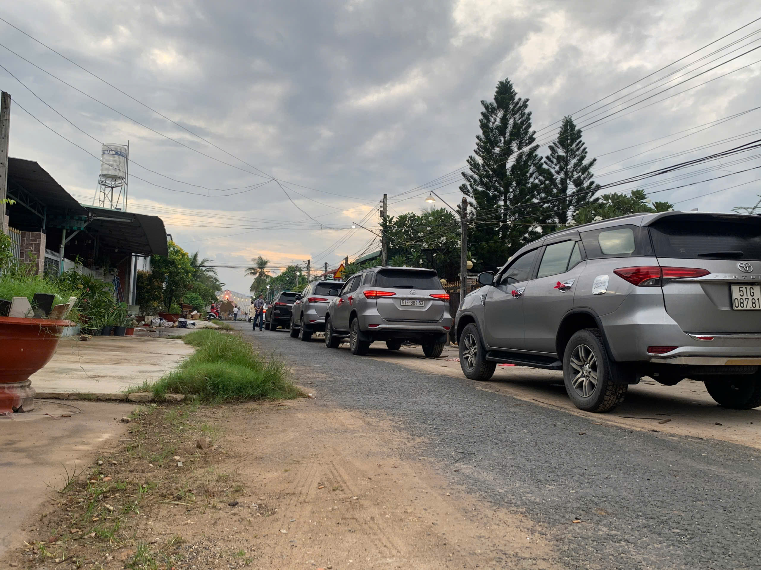 Thuê Xe Giá Rẻ Tại Hồ Chí Minh – Thuê Xe Giá Rẻ Tại Hồ Chí Minh – Xe 4, 7, 16, 29, 45 Chỗ 4 Thuê Xe Giá Rẻ Tại Hồ Chí Minh – Dịch Vụ Xe Du Lịch Có Tài Xế